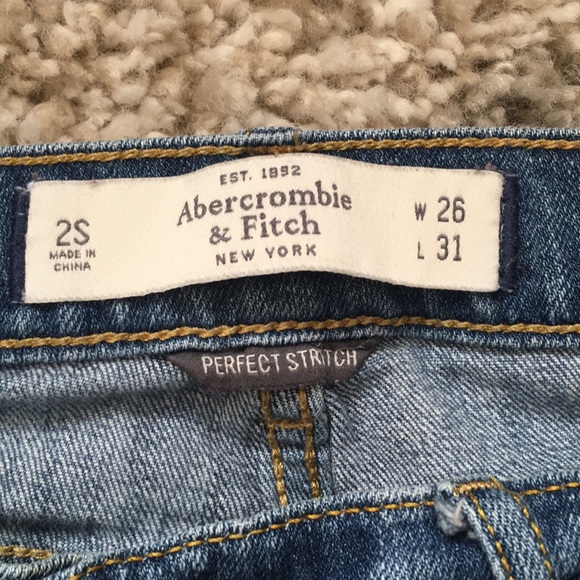 Abercrombie & Fitch boot cut jeans - Picture 3 of 4